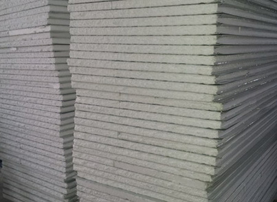 阻燃彩鋼泡(pào)沫平板(bǎn)